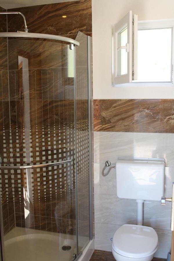 Apartmani Subasic 파그 외부 사진